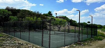 Y.O. Ranch Headquarters