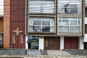 Apartasuite Edificio Monir