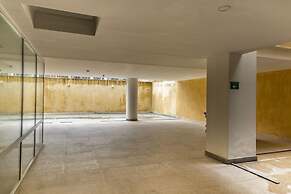 Apartasuite Edificio Monir