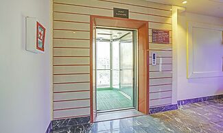 Treebo De Grandeur Anand Nagar