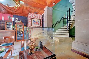 OYO 92439 Hotel Tower Klungkung