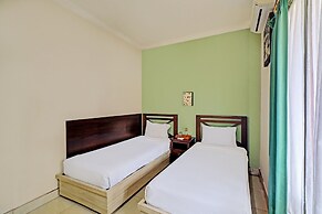 OYO 92439 Hotel Tower Klungkung