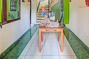 OYO 92439 Hotel Tower Klungkung