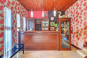 OYO 92439 Hotel Tower Klungkung