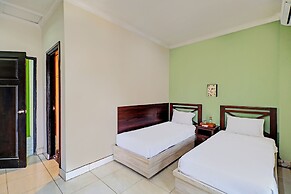 OYO 92439 Hotel Tower Klungkung