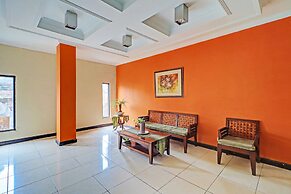 OYO 92439 Hotel Tower Klungkung