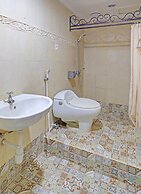 OYO 92439 Hotel Tower Klungkung