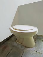 OYO 92419 Rejeng Homestay Near Kerta Gangga Waterfall