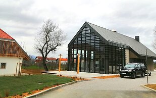 Pira Hotel