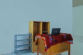 SPOT ON 92390 Wilma Kost Syariah