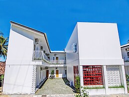 Super OYO Collection O 92363 Kp Inn