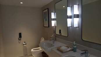 Capital O 950 Acqua Novotel Tower