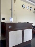 OYO 92463 Deli Hotel Medan