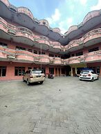 OYO 92463 Deli Hotel Medan