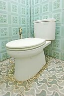 SPOT ON 92420 Kos Agi Mataram Near Masjid Hissoh Al-Faham