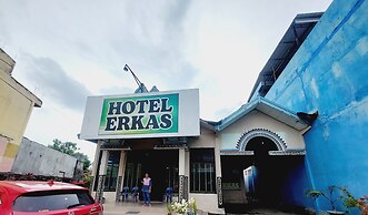 SPOT ON 92368 Hotel Erkas