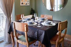 Cozy Central Apt 1BR near Galataport