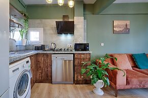 Cozy Central Apt 1BR near Galataport