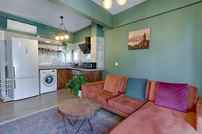Cozy Central Apt 1BR near Galataport