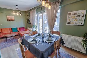 Cozy Central Apt 1BR near Galataport