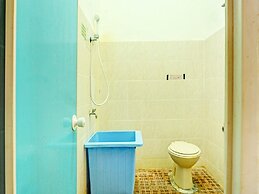 OYO 92405 Evergreen Hotel & Resto Near GARDU INDUK MUARA DUA