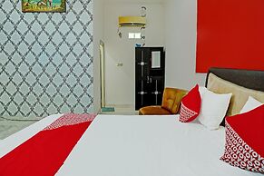 OYO 92405 Evergreen Hotel & Resto Near GARDU INDUK MUARA DUA