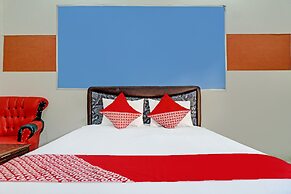 OYO 92405 Evergreen Hotel & Resto Near GARDU INDUK MUARA DUA