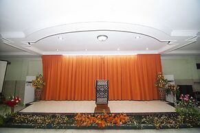 Collection O 1401 Hotel MayaNearKetapang Satu Beach