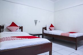 Collection O 1401 Hotel MayaNearKetapang Satu Beach