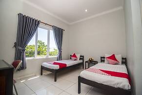 Collection O 1401 Hotel MayaNearKetapang Satu Beach