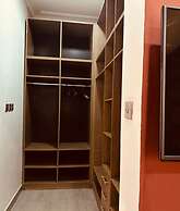 BATES GARDEN GUEST HOUSE