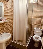 BATES GARDEN GUEST HOUSE