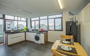 Minasi Home- Westlake