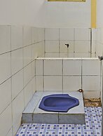 SPOT ON 92446 Penginapan Aina Syariah