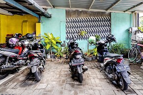 OYO Life 92461 Aini Syariah Homestay