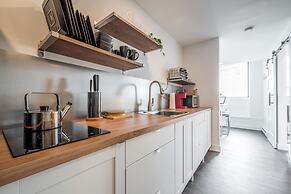 Modern Contemporary 2 Bedroom Suite