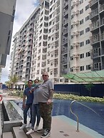 Impeccable 2-bed Apartment in Quezon City