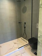 Oniropetra Luxury Suites