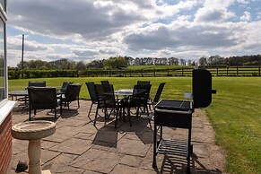 Tixall Manor Farm