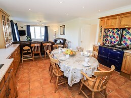 Tixall Manor Farm