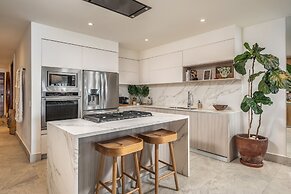 Indah Puerto Vallarta