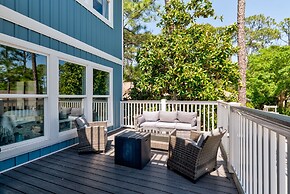 Blue Haven - 1414 Oleander 4 Bedroom Home by RedAwning