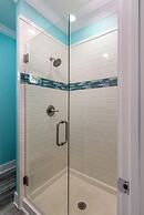 Blue Haven - 1414 Oleander 4 Bedroom Home by RedAwning