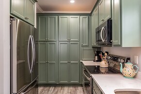 Blue Haven - 1414 Oleander 4 Bedroom Home by RedAwning