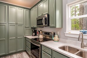 Blue Haven - 1414 Oleander 4 Bedroom Home by RedAwning