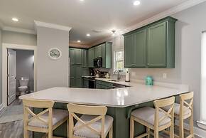 Blue Haven - 1414 Oleander 4 Bedroom Home by RedAwning