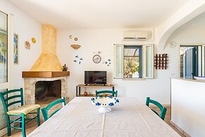 3248 Stone Hill House by Barbarhouse