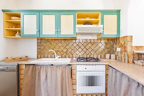 3248 Stone Hill House by Barbarhouse