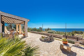 3248 Stone Hill House by Barbarhouse