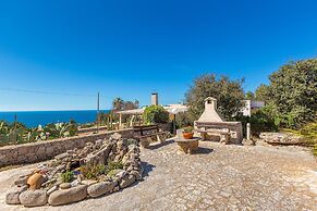 3248 Stone Hill House by Barbarhouse